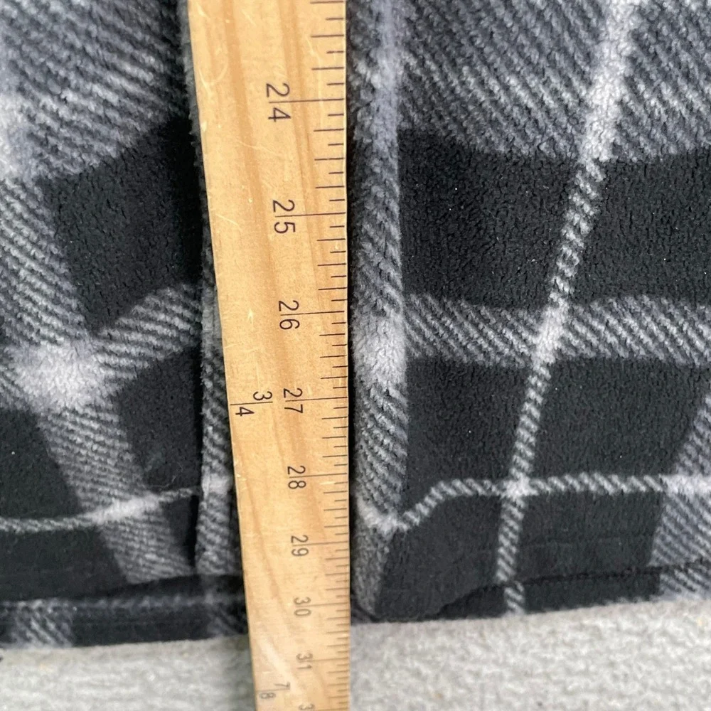 Freedom Foundry Fleece Shirt Men's L Black Plaid Button Up Shacket Heavy‎ Jacket